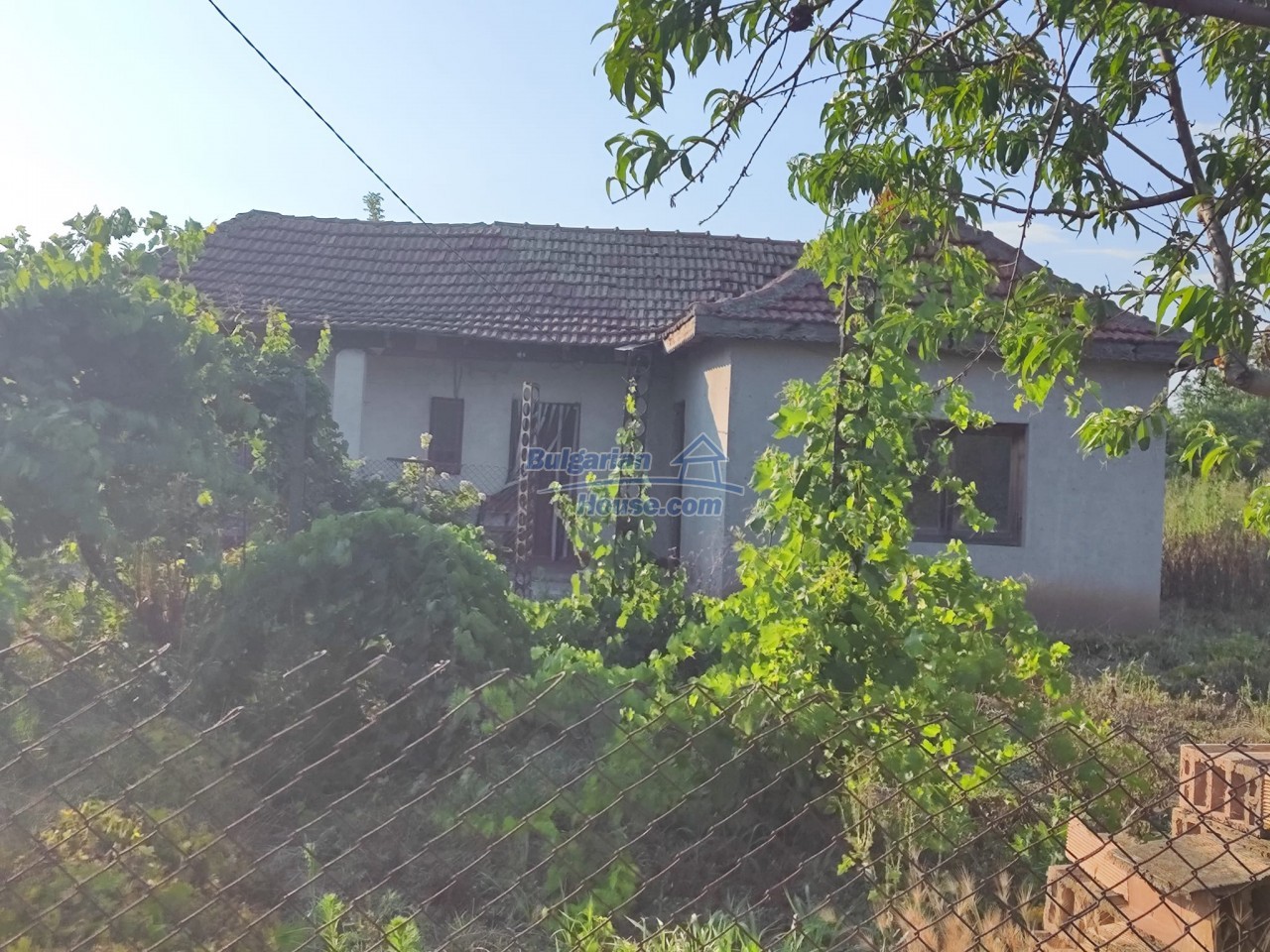 Къщи за продан до Добрич - 14143