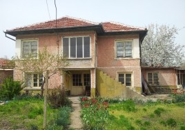 Houses for sale near Veliko Tarnovo - 12037