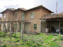 Houses for sale near Targovishte - 12712