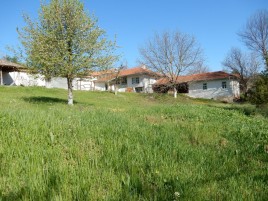 Houses for sale near Razgrad - 15543