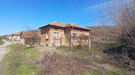 Houses for sale near Pleven - 15804