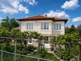 Houses for sale near Stara Zagora - 15930